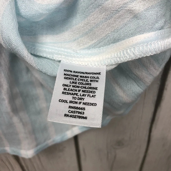 5/$20 Abound blue stripe tank top nwt s - Picture 5 of 5